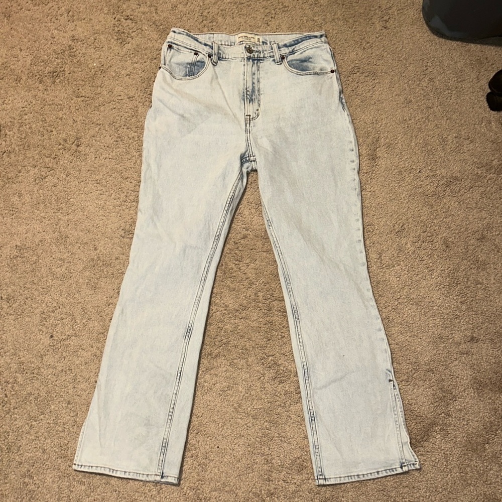Abercrombie the slim straight ultra high rise 10s